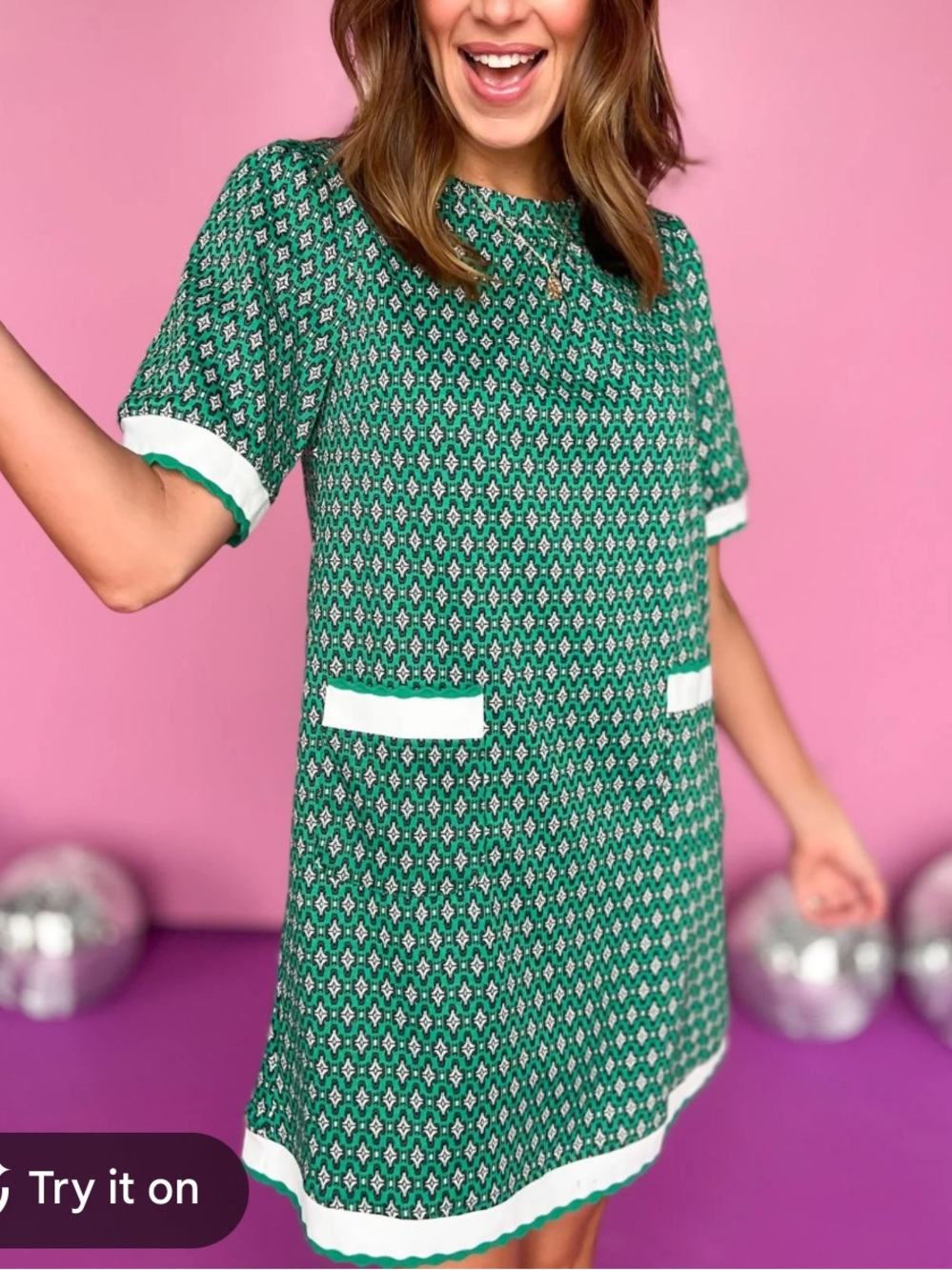 Green Diamond Print Scallop Trim Dress